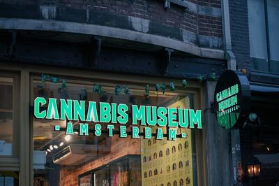 Public Smoking of Marijuana Banned In Amsterdam's Red Light Area