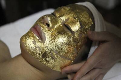 Here Are Some Sheet Masks For Post-Festive Recovery This Holiday Season