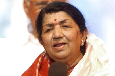Lata Mangeshkar Passes Away: These States Announce Public Holiday to Mourn Nightingale's Death