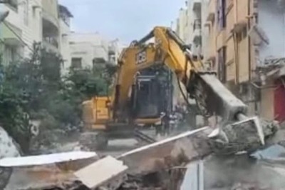 AAP Targets BJP Over Mehrauli Demolition Drive, Says it Used to Happen During British Rule