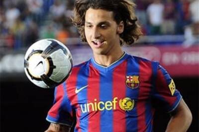 Ibrahimovic praises new Barcelona teammate Messi