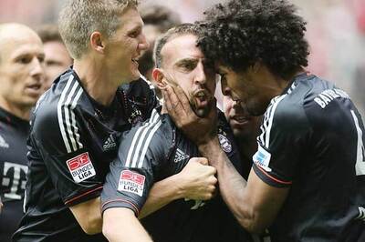 Ribery, van Buyten extend deals at Bayern Munich