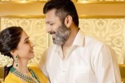 After Divorce Announcement, Jayam Ravi Removes Photos With Wife Aarti And Sons From Instagram