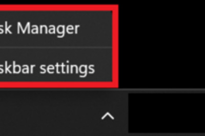 How to Customise the Windows 11 Taskbar to Windows 10 Style