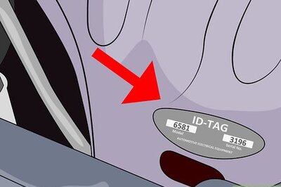 How to Identify a Ford Motor