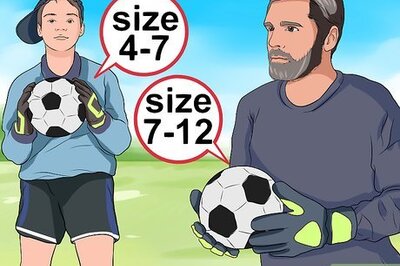 How to Size and Take Care of Goalkeeper Gloves