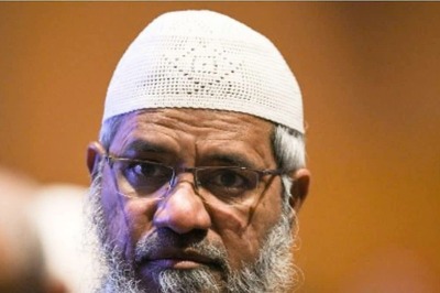 'Zakir Naik Fugitive from Justice, Taken up Matter with Oman Govt': MEA on Preacher's Deportation