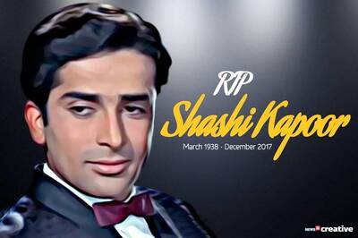 Remembering Shashi Kapoor, The Face of Golden Era's Romantic Songs