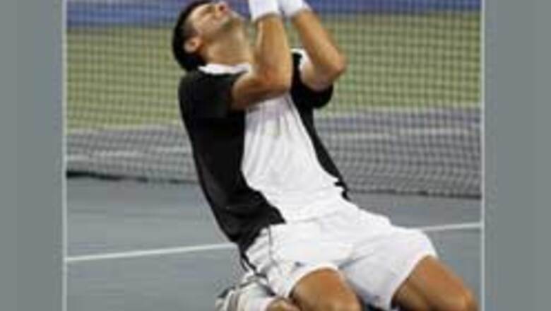 Djokovic shrugs off ankle injury to reach Rd 2