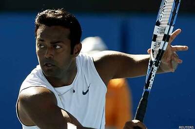 Paes-Tecau pair in 2nd round of Thailand Open