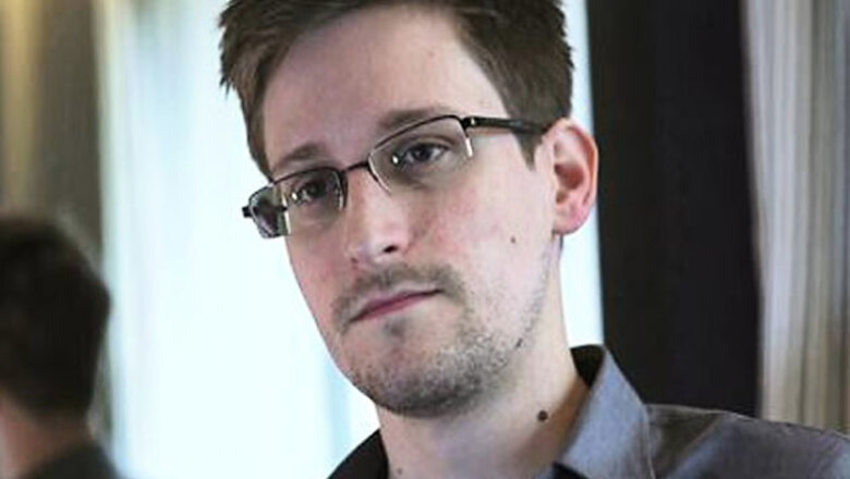 US lawmakers warn Russia of firm response on asylum to Edward Snowden