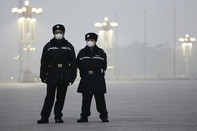 Beijing issues first ever 'red alert' on air pollution