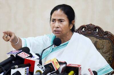 Mamata Banerjee's Show of Strength Gets Support From Other Opposition Parties