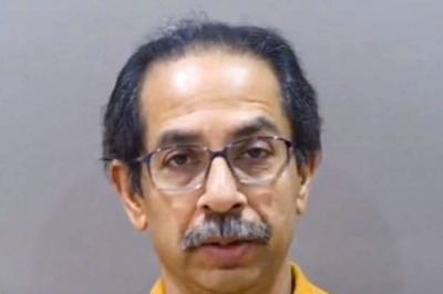 CM Uddhav Thackeray Orders Speedy Vaccination in Maharashtra Amid Omicron Concerns