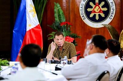 Duterte Questions Letting Facebook Stay After Accounts Shut