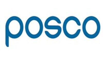 Villagers detain POSCO official, journalist