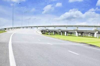 Delhi-Meerut Green Expressway to be Ready in 2 Months, Delhi-Mumbai in 1 Year: Nitin Gadkari