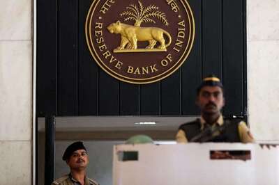 RBI Behind Curve on Rate Cuts, Say Frustrated Govt Officials