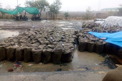 Cong Says Wheat Worth Crores Damaged by Rains in MP, CM Shivraj Claims 94% of Harvest Shifted in Storage