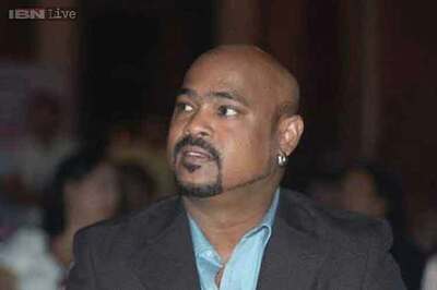 FIR against Vinod Kambli, his wife on maid's complaint for illegal confinement, denying salary