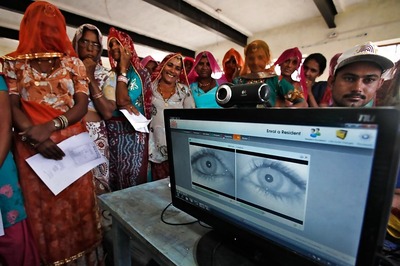 Centre Extends Deadline for Linking Aadhaar to Various Schemes Till March 31, But There's a Catch