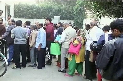 Elderly Man Dies After Suffering A Heart Attack in Money Queue