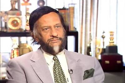 Delhi Police question RK Pachauri in sexual harassment case