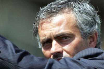 Mourinho extends Inter Milan contract until 2012