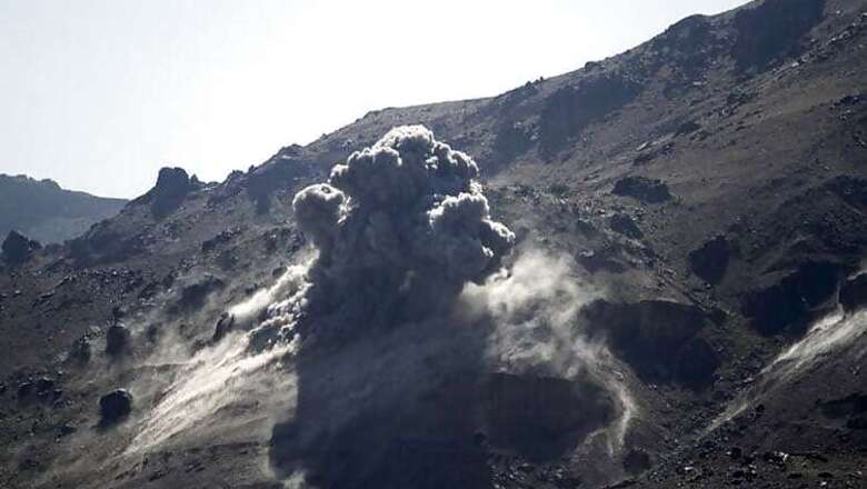 Saudi airstrikes mistakenly kill 20 troops in southern Yemen