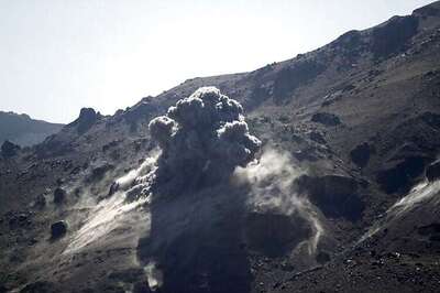 Saudi airstrikes mistakenly kill 20 troops in southern Yemen