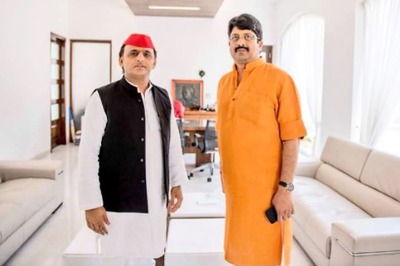 Akhilesh Yadav Indicates his Bonhomie With Raja Bhaiyya is Over After RS Poll 'Betrayal'