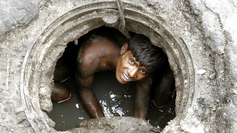 Workers Doing India's Dirtiest Job Say PM Modi Has Failed Them