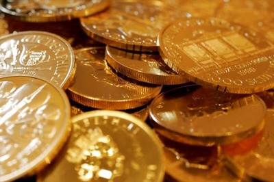 Gold Holds Firm above $1,800 Per Ounce on Coronavirus Fears, Weaker Dollar
