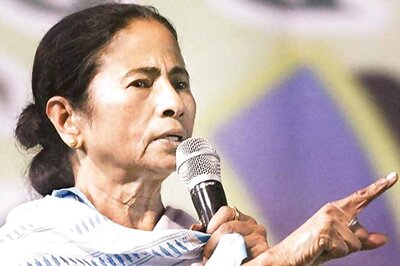 Mamata Banerjee May Shuffle Pack of MPs in 2019 to Win High-stakes Battle Against BJP