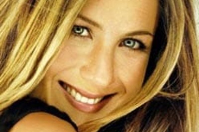 Aniston puts beau on a conception diet