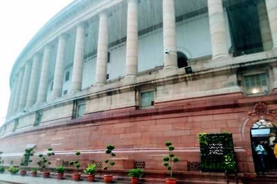 Lok Sabha Passes Motor Vehicles (Amendment) Bill, Assures Rights to States Will Not be Violated