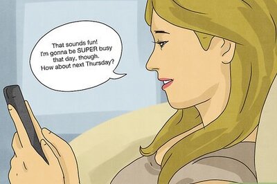 How to Flirt with a Scorpio Man over Text (with Examples)