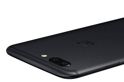 OnePlus 5 Seen on TV Ad During India vs Pakistan Champions Trophy 2017 Final Match