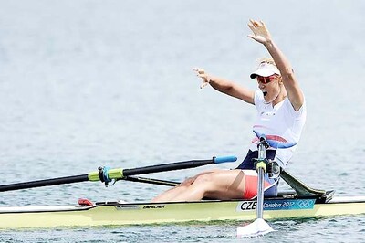 Olympics: Knapkova wins gold in single sculls