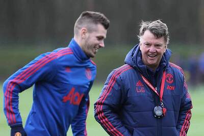 Manchester United coach Louis van Gaal feels his side can't win Champions League this season