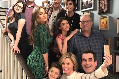 Modern Family Cast Celebrates Emotional Last Day on Sets, Sofia Vergara, Jesse Tyler Ferguson Share Pics and Videos