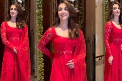Kiara Advani Radiates Elegance in a Mesmerizing Red Anarkali Suit at Ganesh Chaturthi Celebration