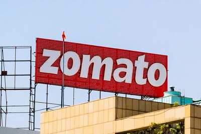 Zomato Stocks Drop For The 2nd Day, Tank Over 8% Today; What Is Driving The Selloff?