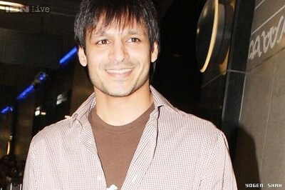 Vivek Oberoi, Riteish Deshmukh begin 'Bank Chor' shoot at Mehboob Studio