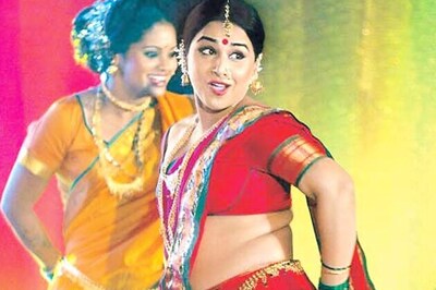 Vidya Balan keeps quiet on marriage rumours