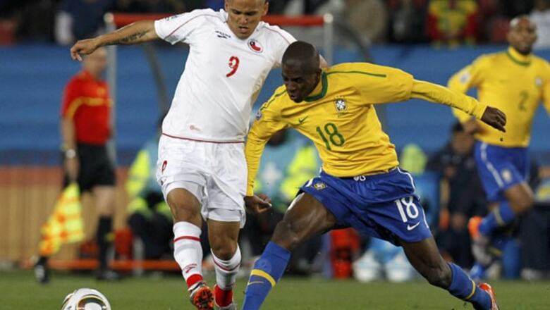 Brazilian Ramires completes Chelsea move