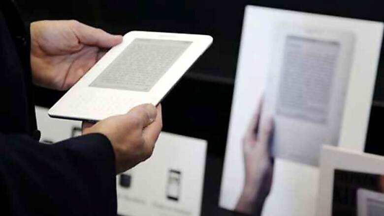 Solar jacket lets Amazon Kindle last forever