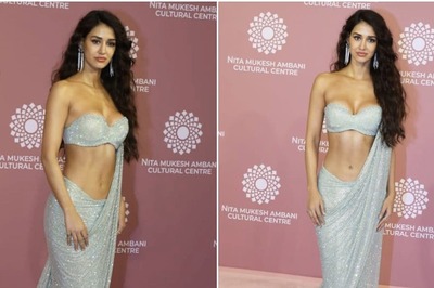 Disha Patani Gets Brutally Trolled, Called 'Vulgar' for Wearing 'Revealing' Saree With Bikini Blouse