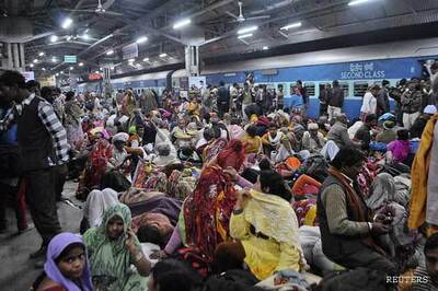 A day after Holi, heavy rush in trains from Bihar