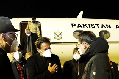 Pakistan PM Imran Khan Lands In Beijing With 5 Ministers, NSA To Meet Xi